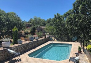 Piscina externa, piscina aquecida