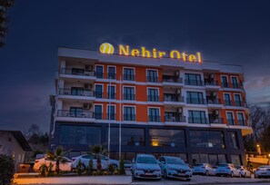 Front of property - NEHIR OTEL (Trabzon)