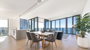Three Bedroom Ocean Sub-Penthouse Suite | In-room dining - ULTIQA Signature at Broadbeach (Broadbeach)