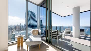 Apartamento, 3 habitaciones | Balcón