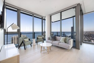 套房, 2 間臥室, 海景 (Study) | 客廳