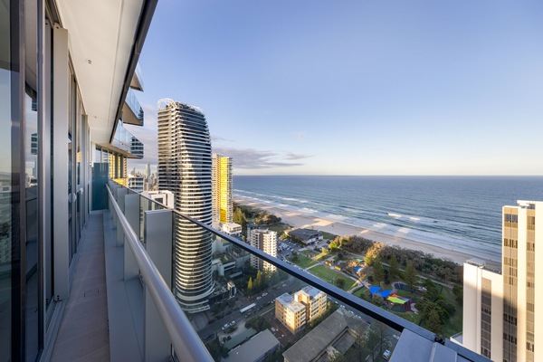 Two Bedroom Ocean View Premium | Balcony