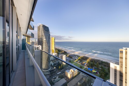 ULTIQA Signature at Broadbeach