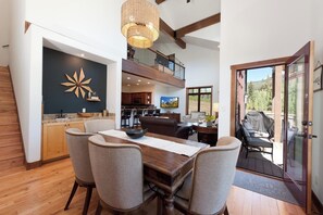 Interior - Luxury Cascade Village Townhome/Amazing Views/2 mi to Purg (Durango)