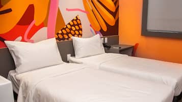 Standard Room, 2 Twin Beds | Minibar, individually decorated, individually furnished, desk