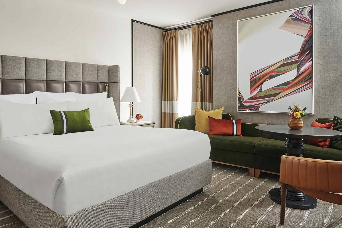 Luxury Suite, 1 King Bed | In-room safe, desk, laptop workspace, blackout drapes