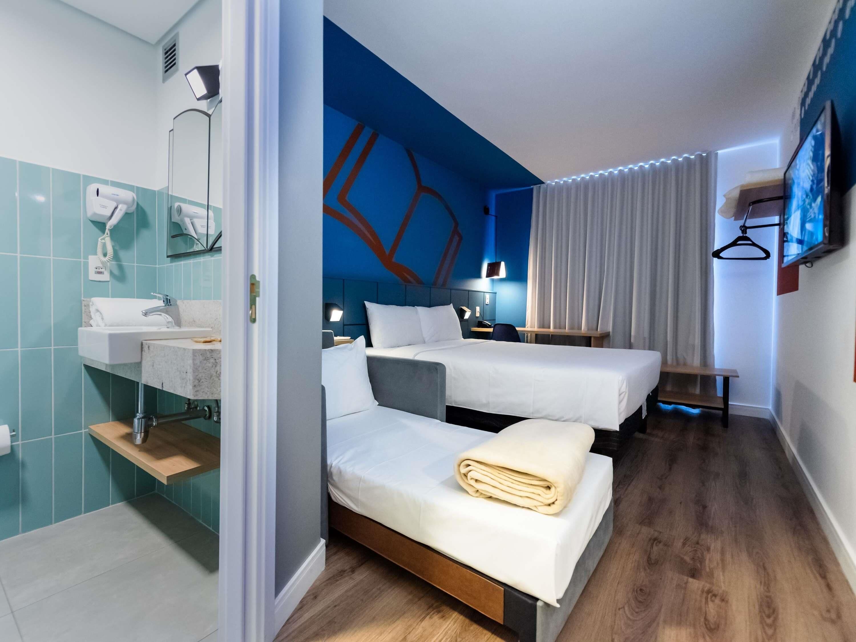 Apartamento standard, 1 cama de casal e sofá-cama | Individualmente mobiliados, escrivaninha