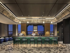 酒吧（店内）
