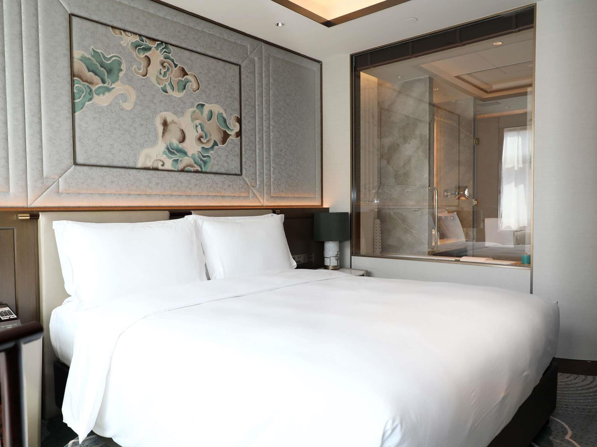 Classic Room, 1 King Bed