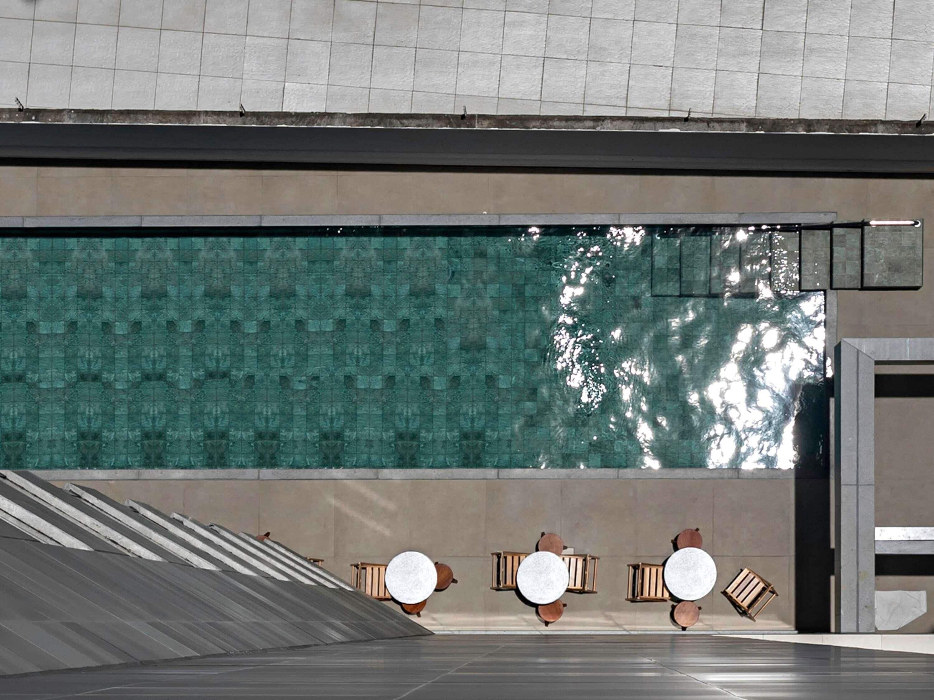 Outdoor pool, sun loungers