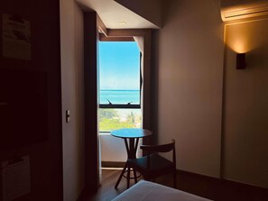 Minibar, in-room safe, blackout drapes, free WiFi