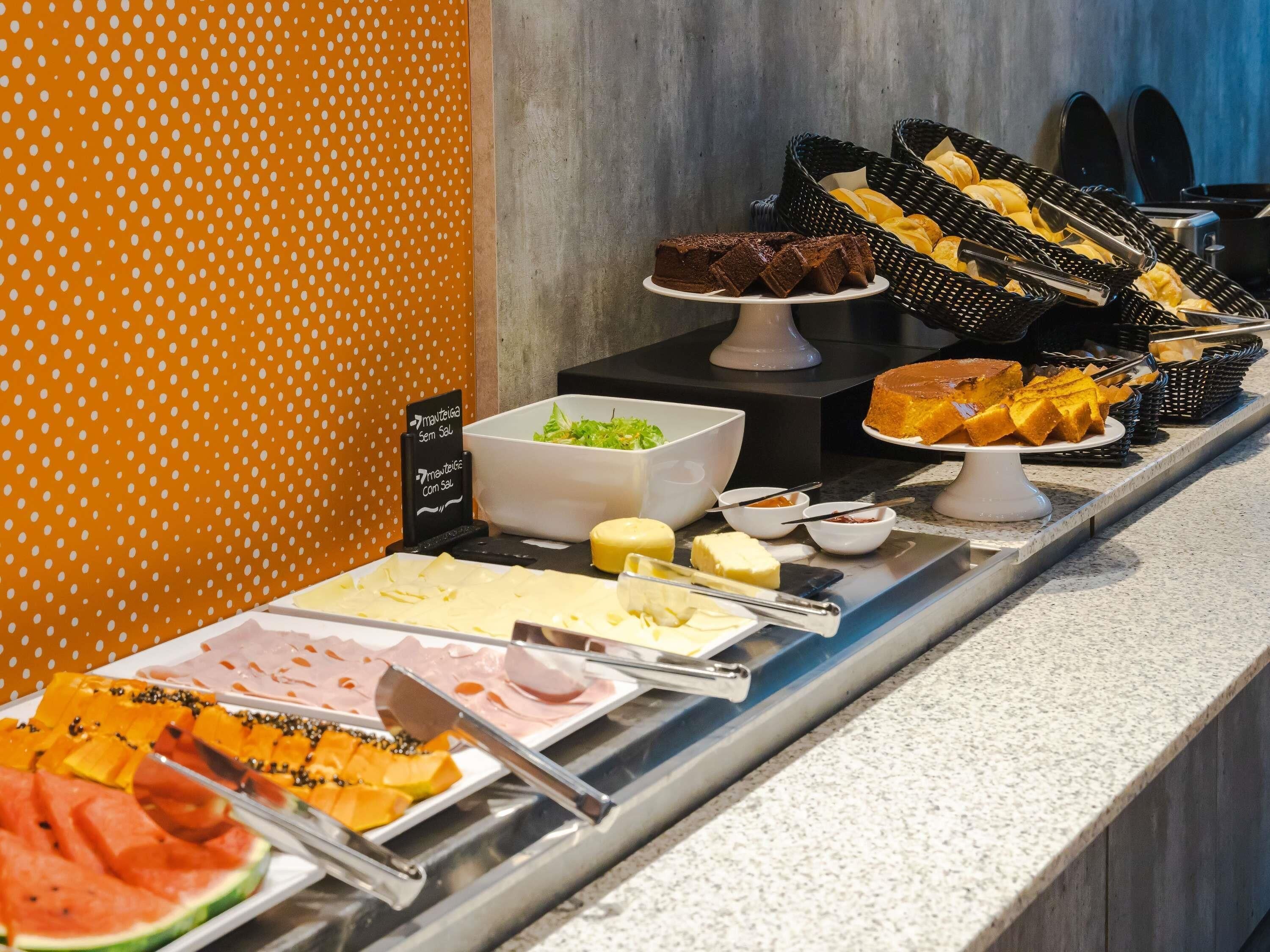 Daily continental breakfast for a fee