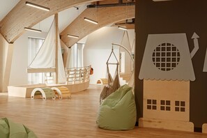 Children’s play area – indoor - Lake Hill Mazury, a member of Radisson Individuals (Ostróda)