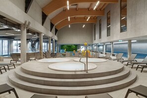 3 indoor pools, seasonal outdoor pool, free pool cabanas, pool loungers - Lake Hill Mazury, a member of Radisson Individuals (Ostróda)