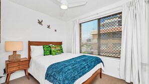 2 bedrooms, Internet