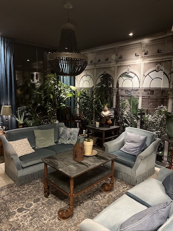 Lobby sitting area. Järnvägshotellet i Edsbyn