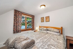 8 habitaciones y wifi gratis 