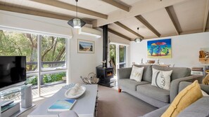 Living area - Amongst The Ti-Trees - Rye (Rye)