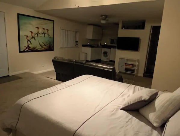 1 chambre, bureau, fer et planche Ă repasser, Wi-Fi gratuit