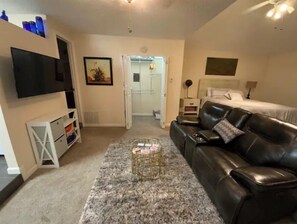 1 Schlafzimmer, Schreibtisch, Bügeleisen/Bügelbrett, kostenloses WLAN