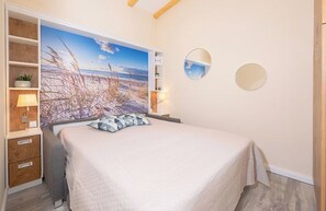 1 bedroom, WiFi, bed sheets, wheelchair access