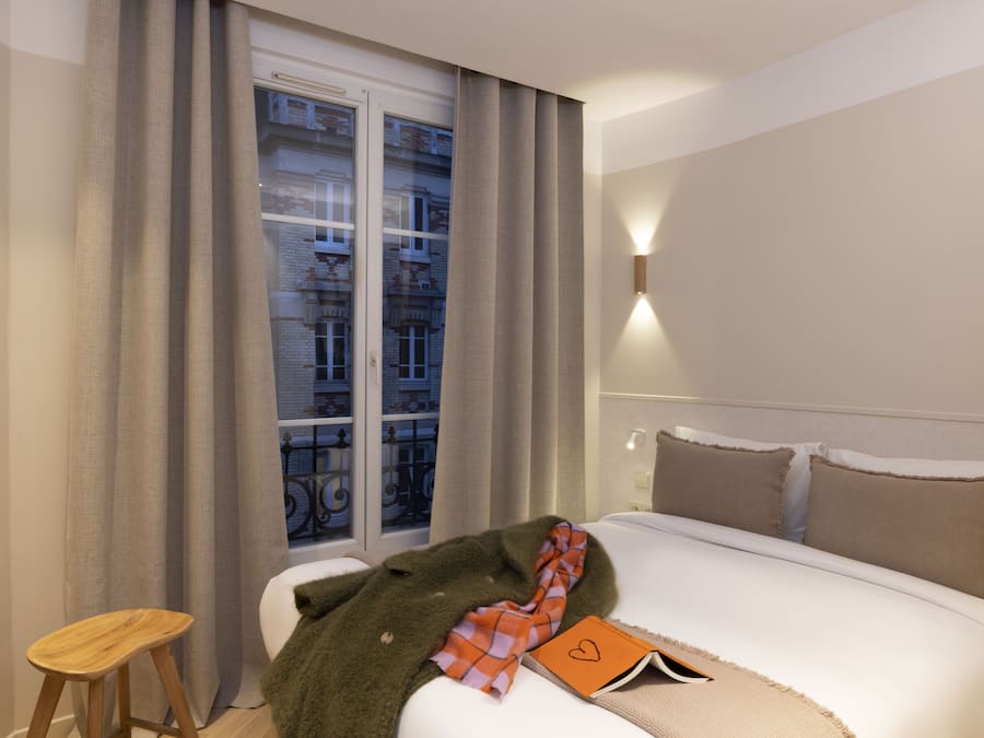 舒適雙人房 | 高級寢具、房內夾萬、遮光窗簾/窗簾、熨斗/熨衫板