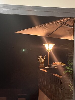 Dining - Fairy alcove is a romantic nest. private jacuzzi and breathtaking view (Massarosa)