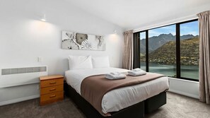 3 soverom, strykejern/-brett, wi-fi (inkludert) og sengetøy