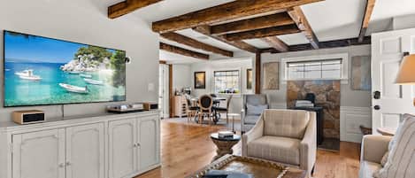 Televisión y oficina