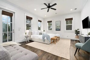 4 bedrooms, desk, iron/ironing board, travel cot