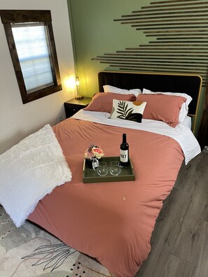 1 多间卧室、免费 WiFi、床单