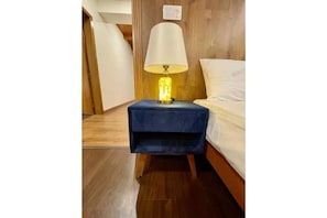 2 bedrooms