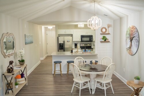 Lake Hartwell 3bed/2bath - Serene and Immaculate!