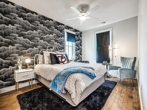 4 bedrooms, WiFi, bed sheets