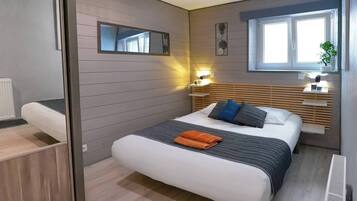 1 bedroom, iron/ironing board, travel crib, free WiFi