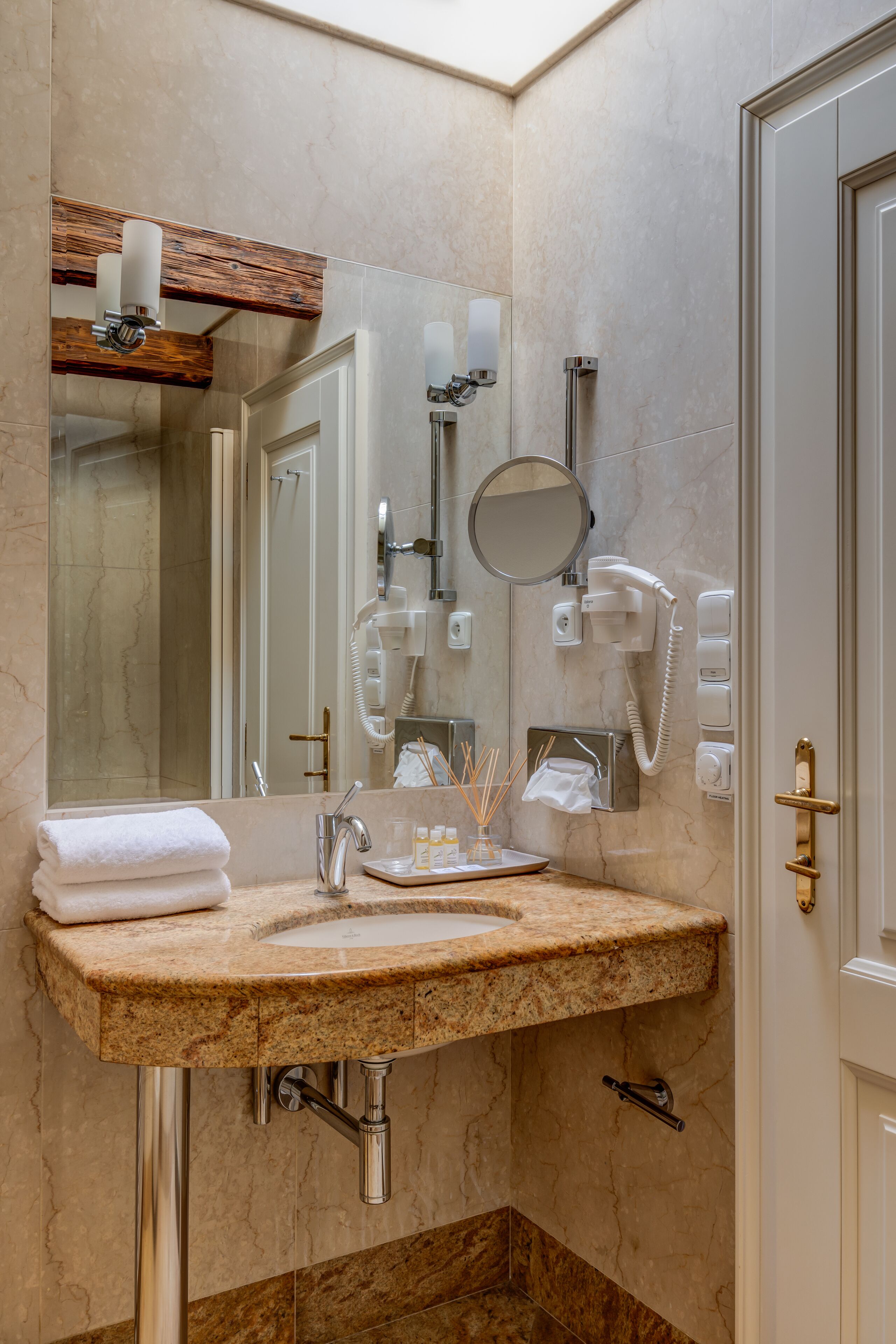 Foto - Hotel Nerudova 211