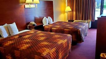 Basic Room, 2 Double Beds | 1 bedroom, iron/ironing board, free WiFi