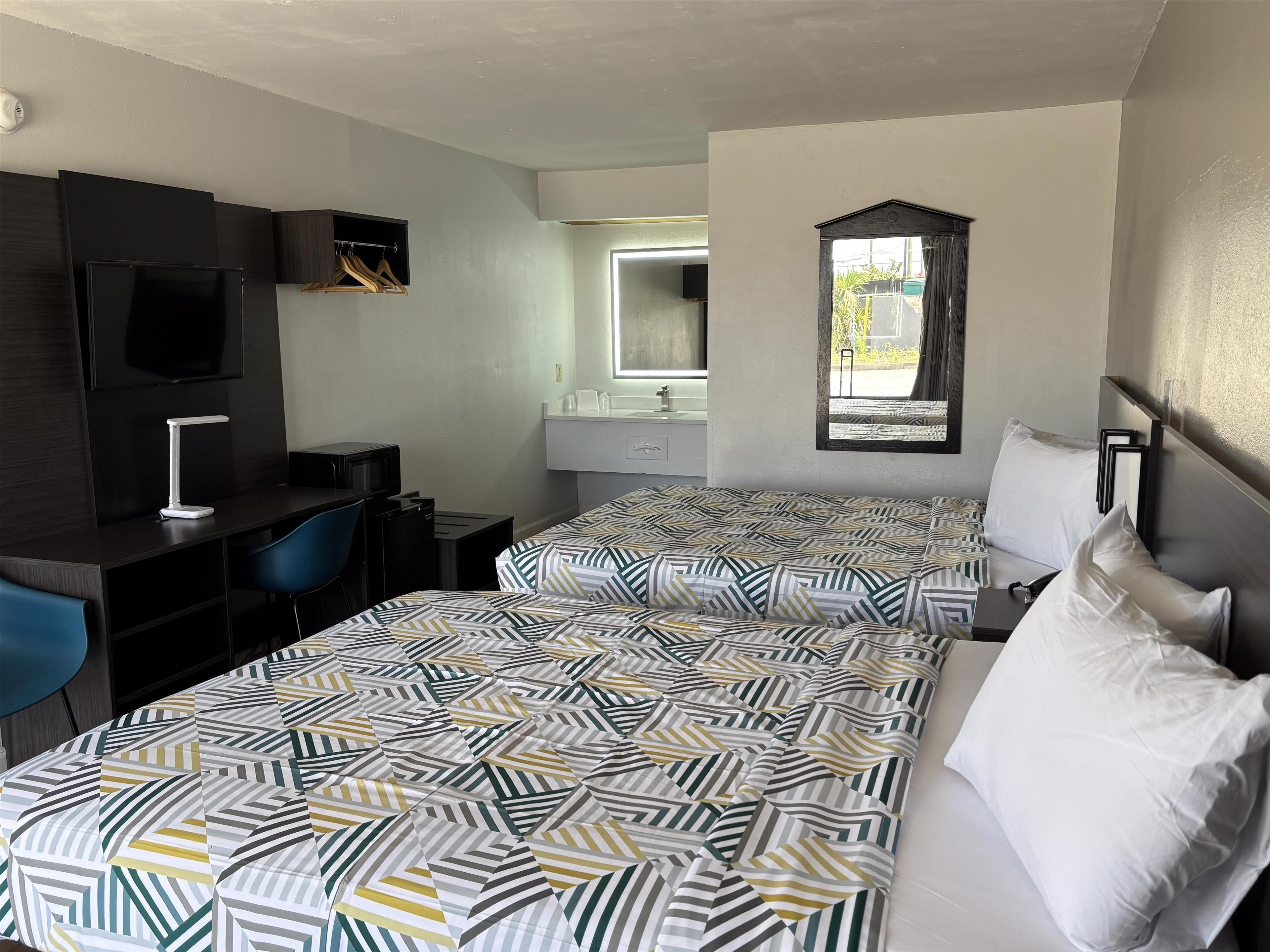 Ferros/tábuas de passar roupa, Wi-Fi de cortesia, roupa de cama