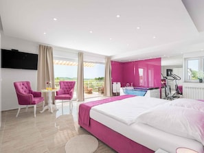 Room - Villa with pool, whirlpool and sauna (Porec)