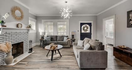 Beautiful 1930s Mineral Wells Home, Near Downtown!