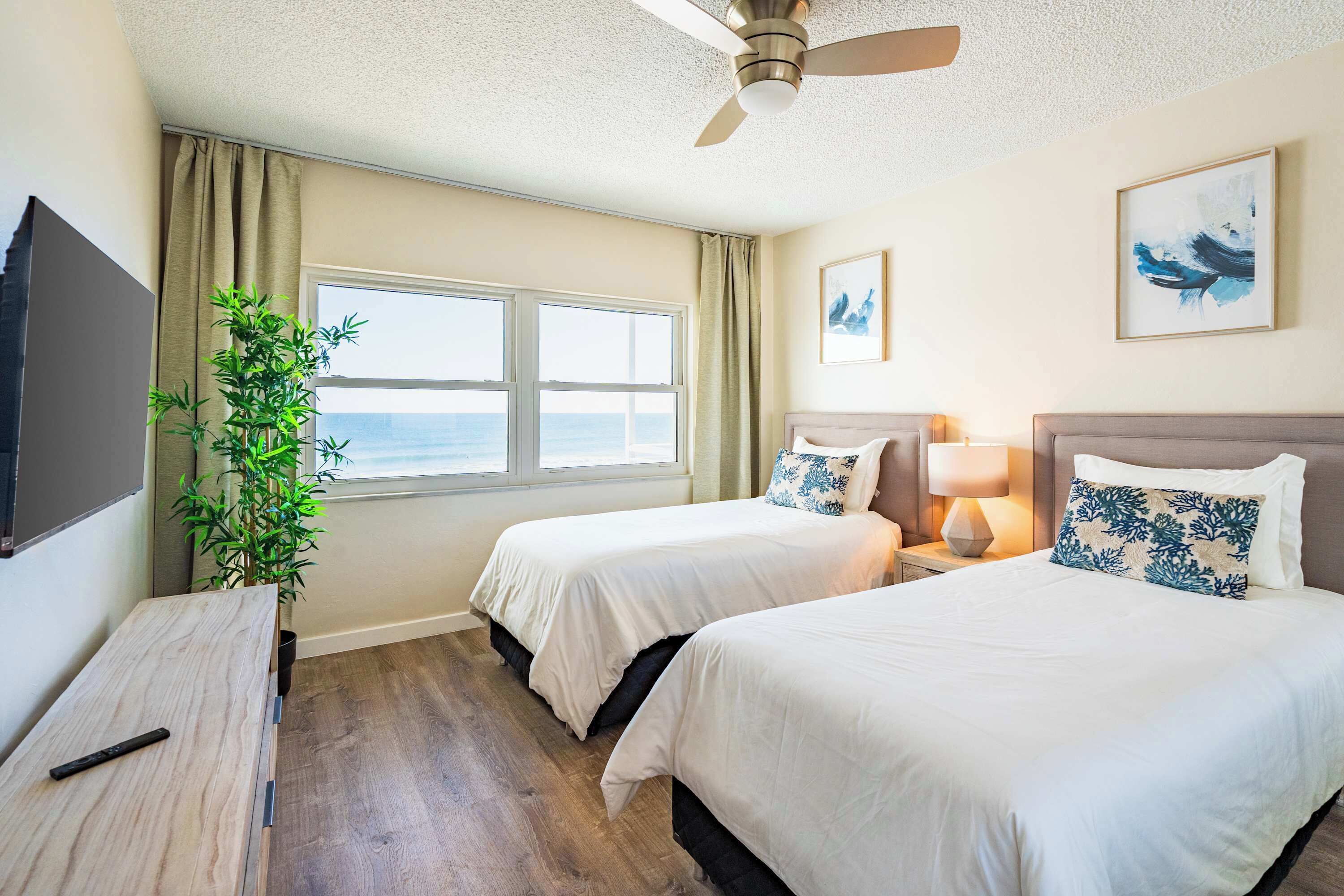 2 soverom, strykejern/-brett, wi-fi (inkludert) og sengetøy