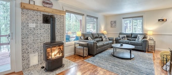 Cozy remodeled cabin in Garden Valley