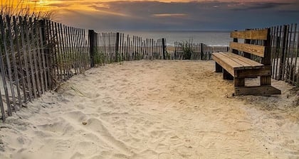 New Bethany Ocean View Condo by the sea 2nd of 2