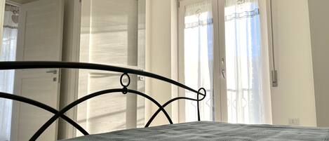 1 bedroom, iron/ironing board, travel crib, WiFi