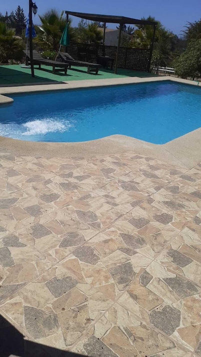 cabañas con piscina Algarrobo