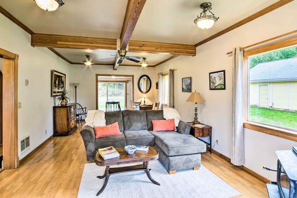 Coquille Vacation Rental | 3BR | 2BA | 2,000 Sq Ft | Stairs Required to Access