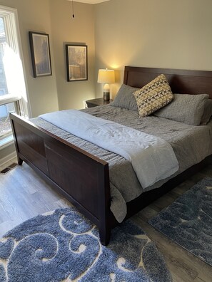 4 chambres, fer et planche à repasser, Wi-Fi gratuit, draps fournis