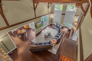 Smart TV - Amazing Spacious Luxurious Home - Sleeps Up To 16! (Indianapolis)