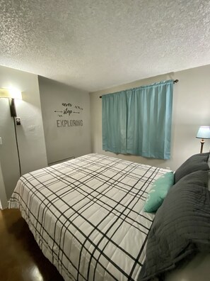 2 bedrooms, WiFi, bed sheets