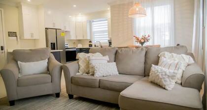 Modern Apartment with Pool, Close to beach and airport